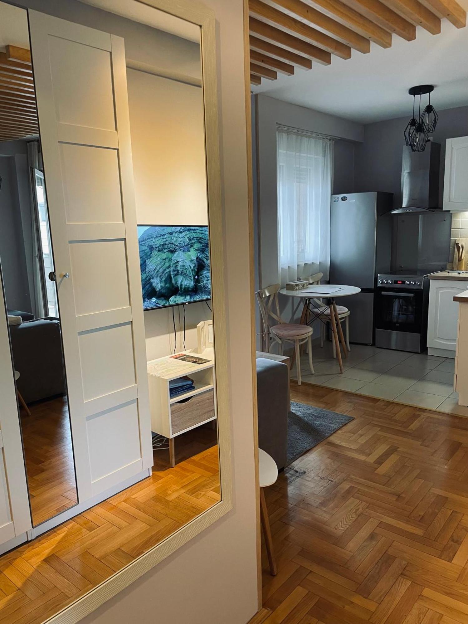 Apartment Cerska Mrb Belgrade Exterior photo